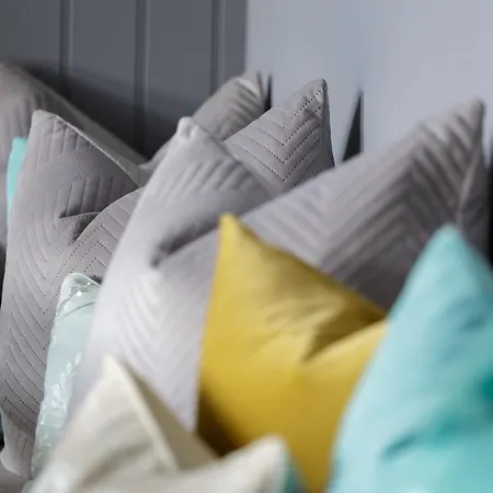 Oak House, A Mini Harewood House And Perfect For Brides And Grooms * ليدز